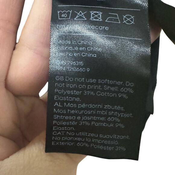 H&M Move Black Muscle Tank Top XS Women’s Sleeveless Activewear Gym Shirt - Picture 4 of 6